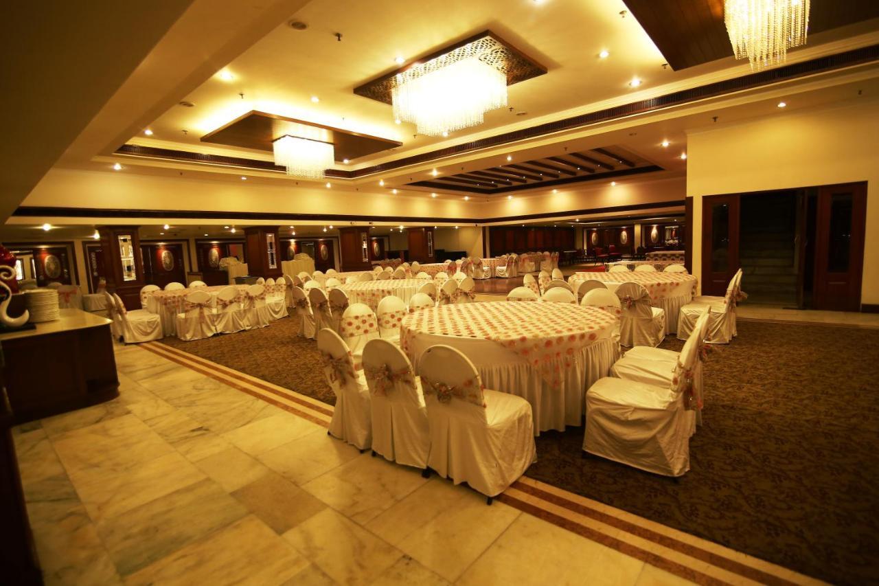 Hotel President Jalandhar Ngoại thất bức ảnh