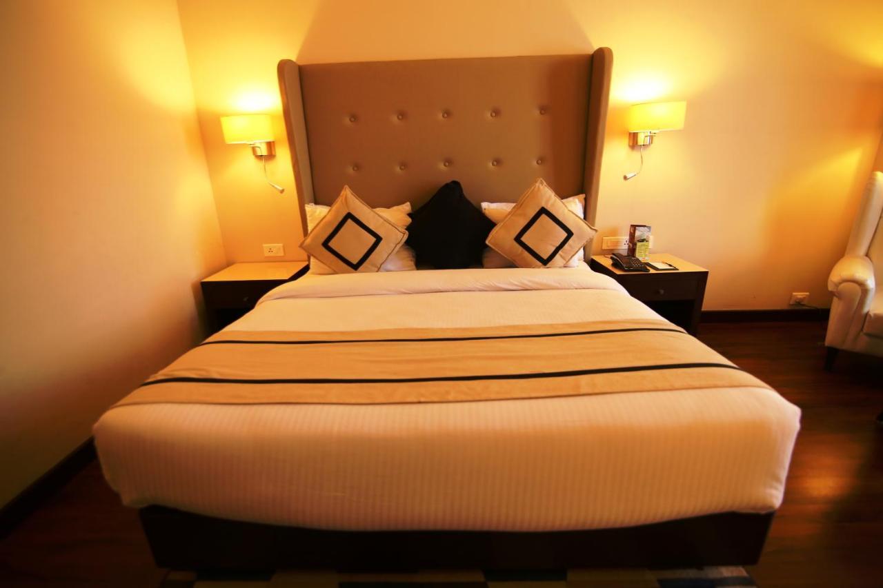 Hotel President Jalandhar Ngoại thất bức ảnh