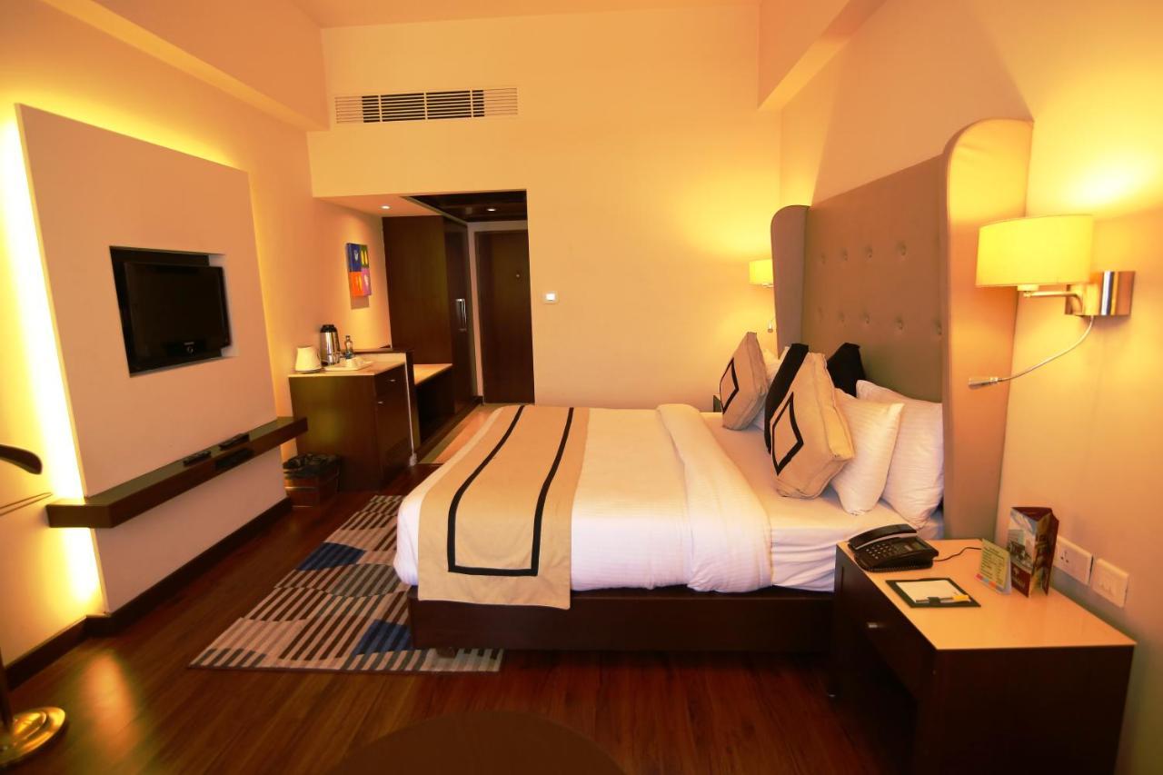 Hotel President Jalandhar Ngoại thất bức ảnh