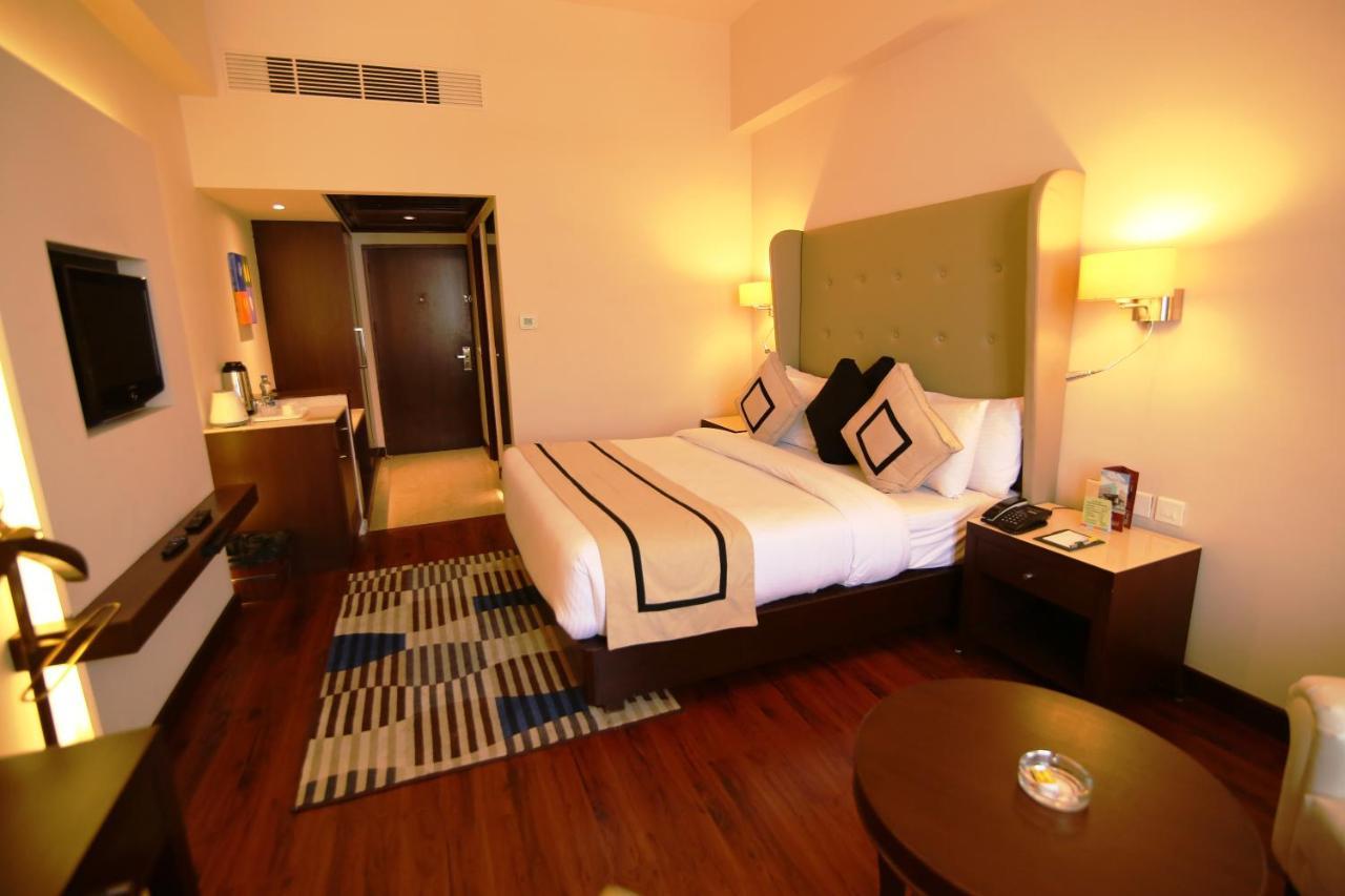 Hotel President Jalandhar Ngoại thất bức ảnh