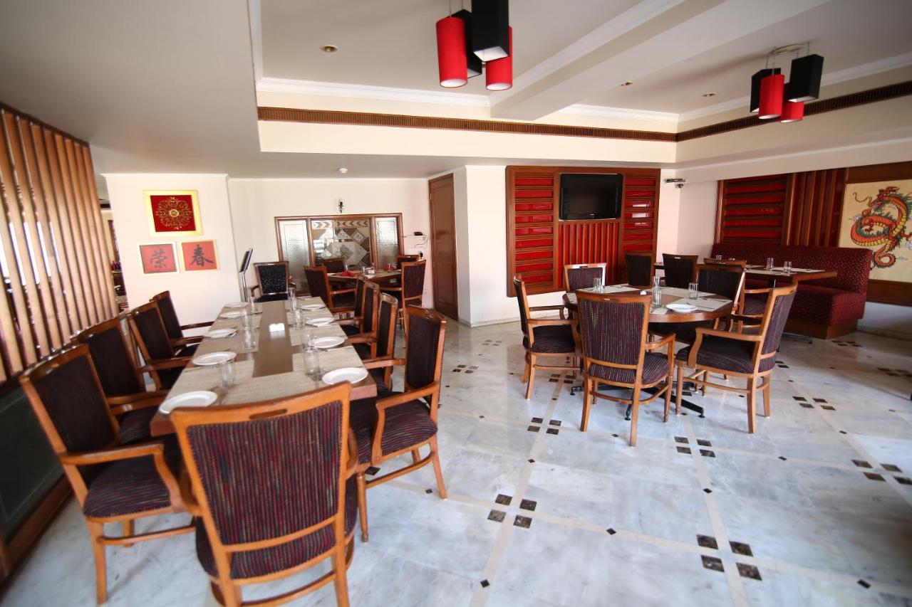Hotel President Jalandhar Ngoại thất bức ảnh
