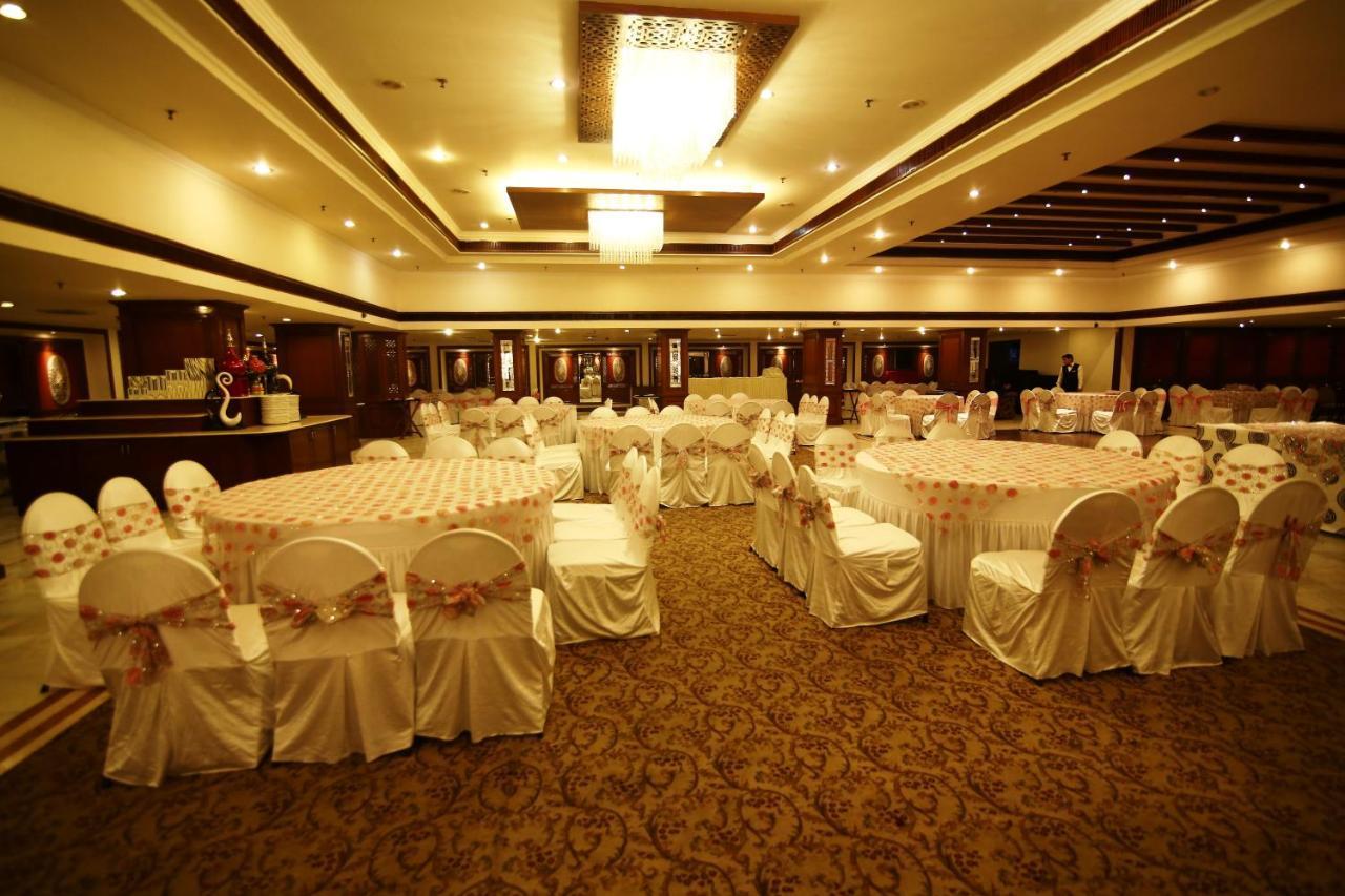 Hotel President Jalandhar Ngoại thất bức ảnh