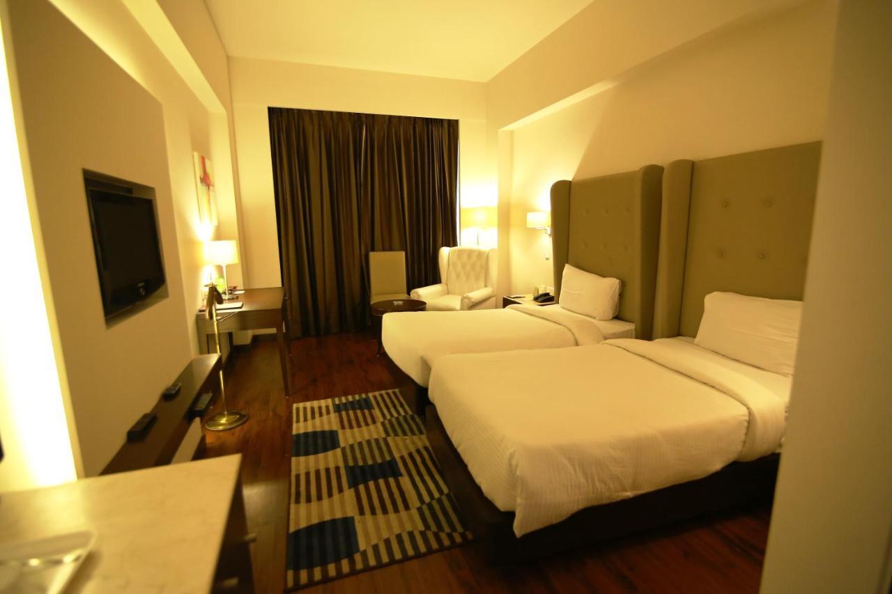 Hotel President Jalandhar Ngoại thất bức ảnh